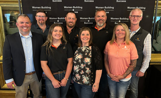 01-womenbuildingsuccess 1