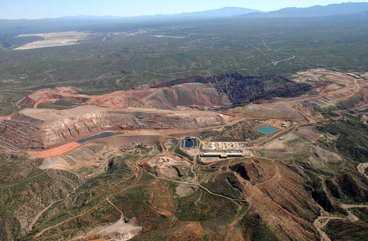 02 san-manuel-mine-heap-leach