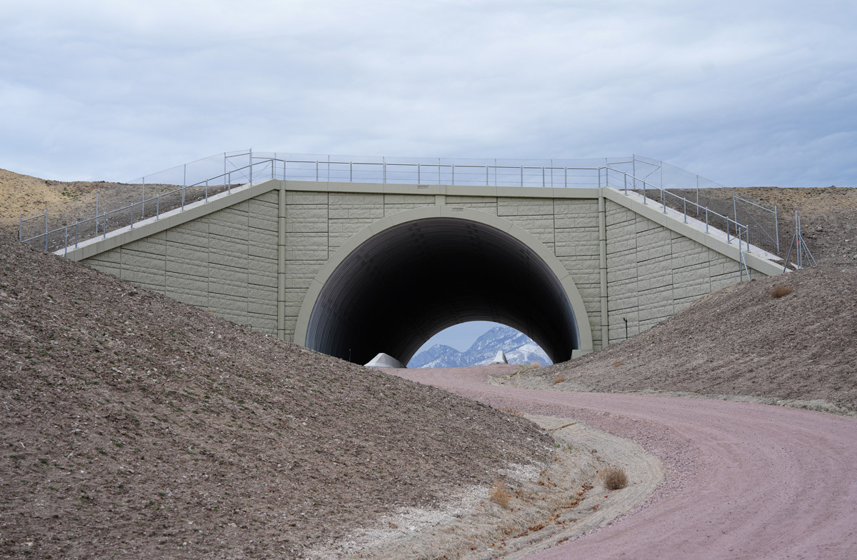 06-mountainviewcorridor3