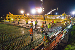 222402-goldline-people-230-web