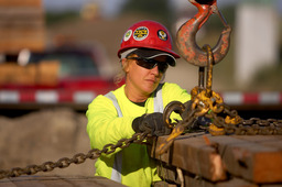 072402-mndot-tbo-people-151-web