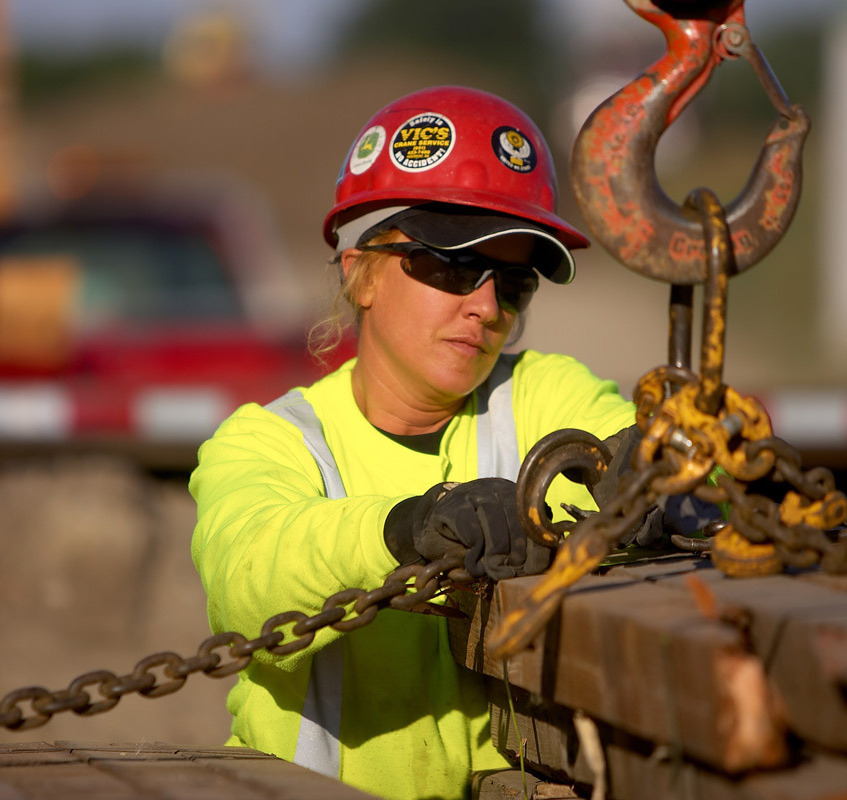 072402-mndot-tbo-people-151-web